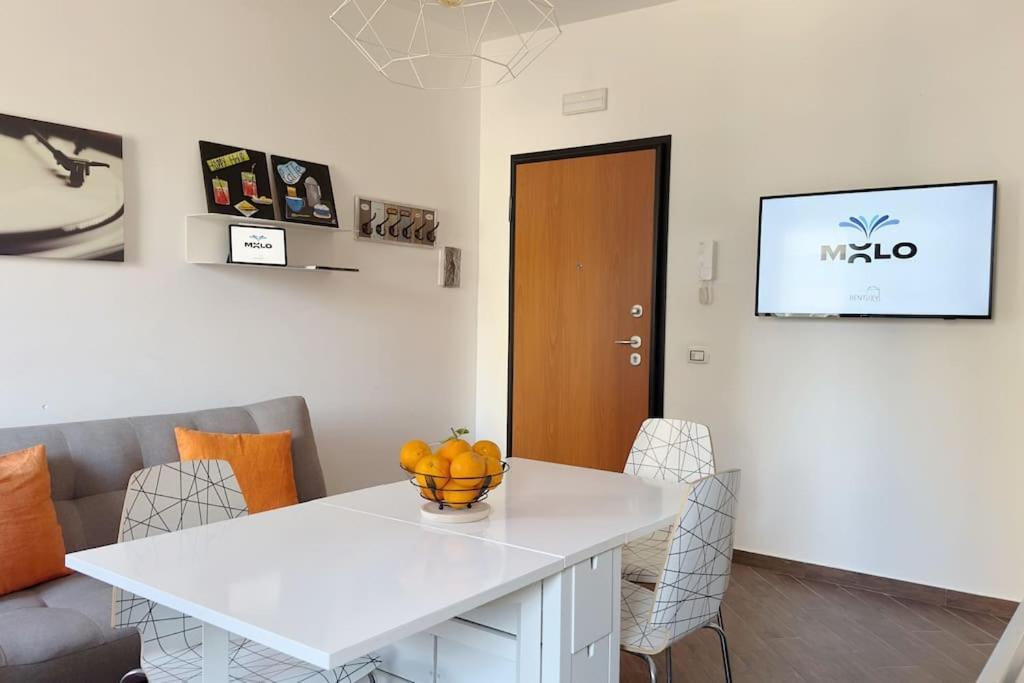 Molo Five Apartment Palermo Eksteriør bilde